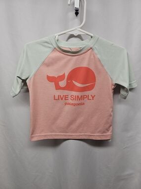 Patagonia Kids Short-Sleeve Raglan Tee in Coral Pink & Mint